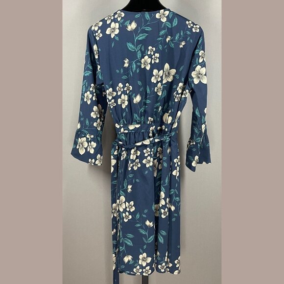NEW Bass Dress Womens Small blue floral wrap classic preppy outdoor - Picture 9 of 11